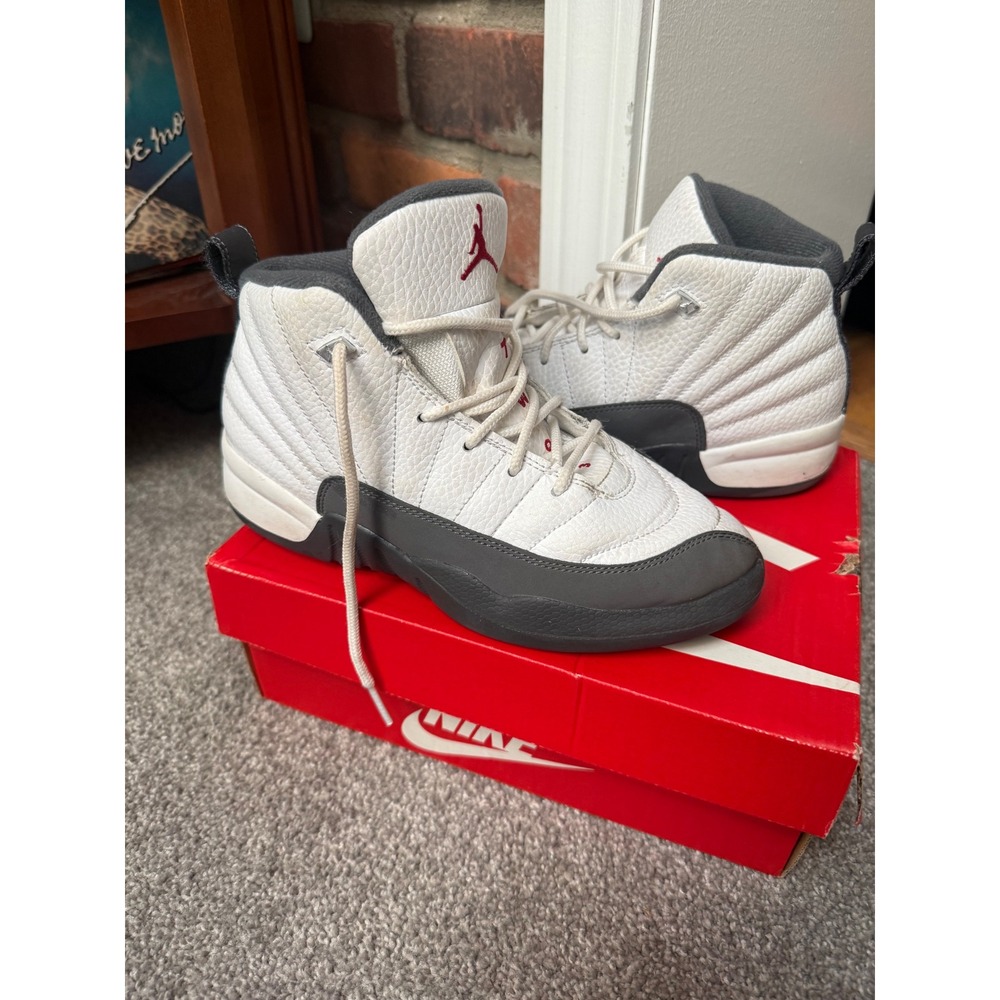 Jordan 12 Retro Dark Grey White GS Sneakers Size 2.5Y